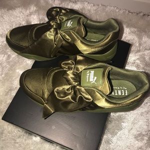 Puma Shoes - Puma for Fenty Bow Sneakers - Olive Branch Puma Shoes - Puma for Fenty Bow Sneakers - Olive Branch